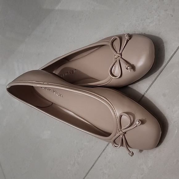 Calvin Klein size 6 blush/beige brand new ballet flats - Picture 2 of 8